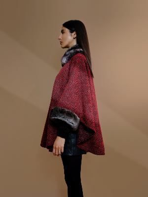 PONCHO CHAMBORD ROUGE ET NOIR