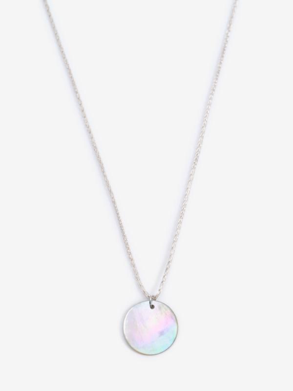 Collier Mi-long En Petits Cailloux Nacrés - Couleur Beige - Occasion