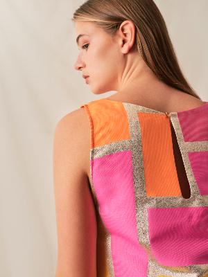ROBE ESCALE