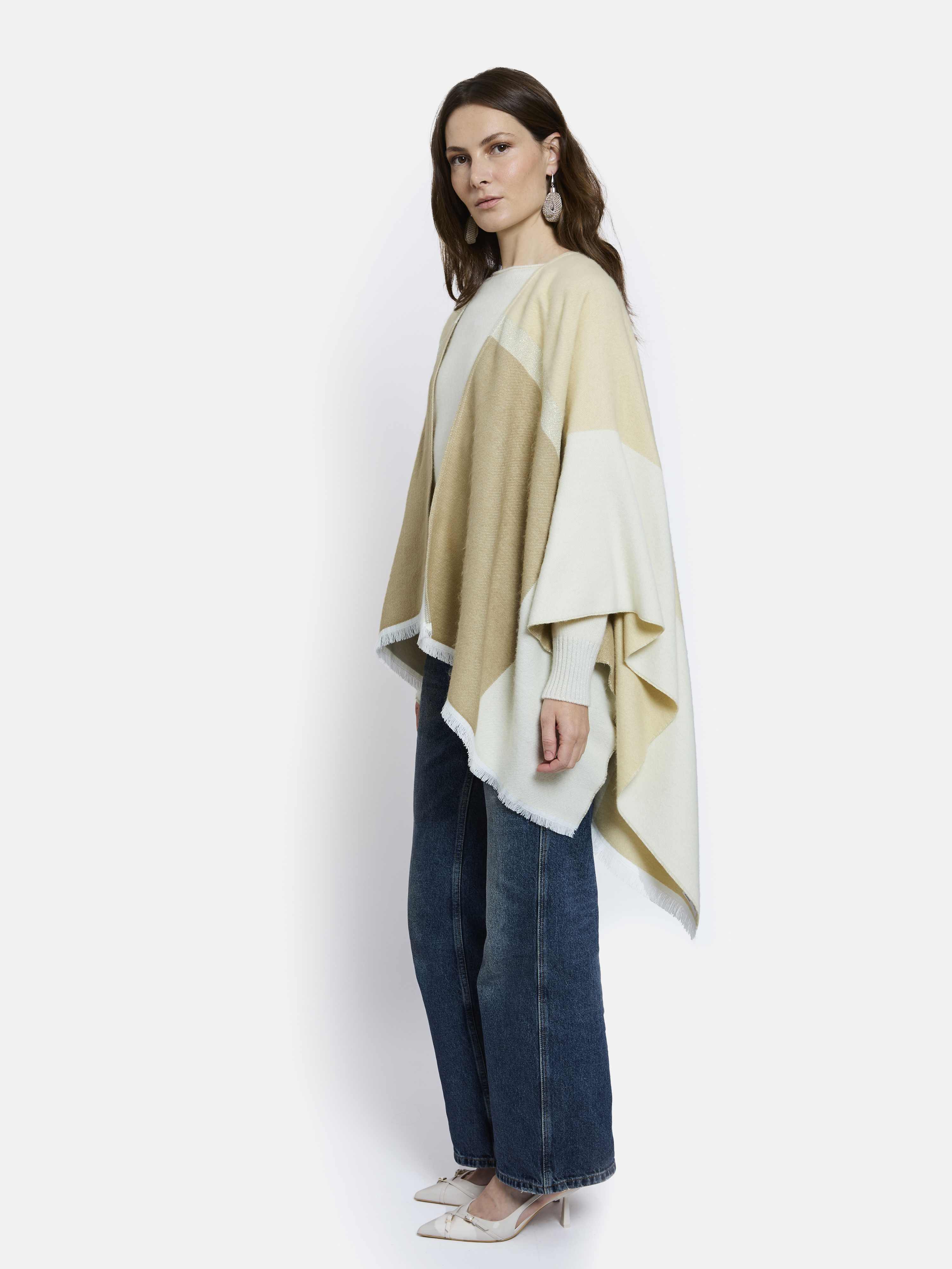 PONCHO VILLANDRY