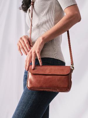 POCHETTE LONGUE CUIR