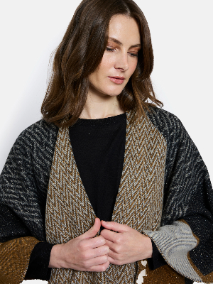 PONCHO CHANTILLY