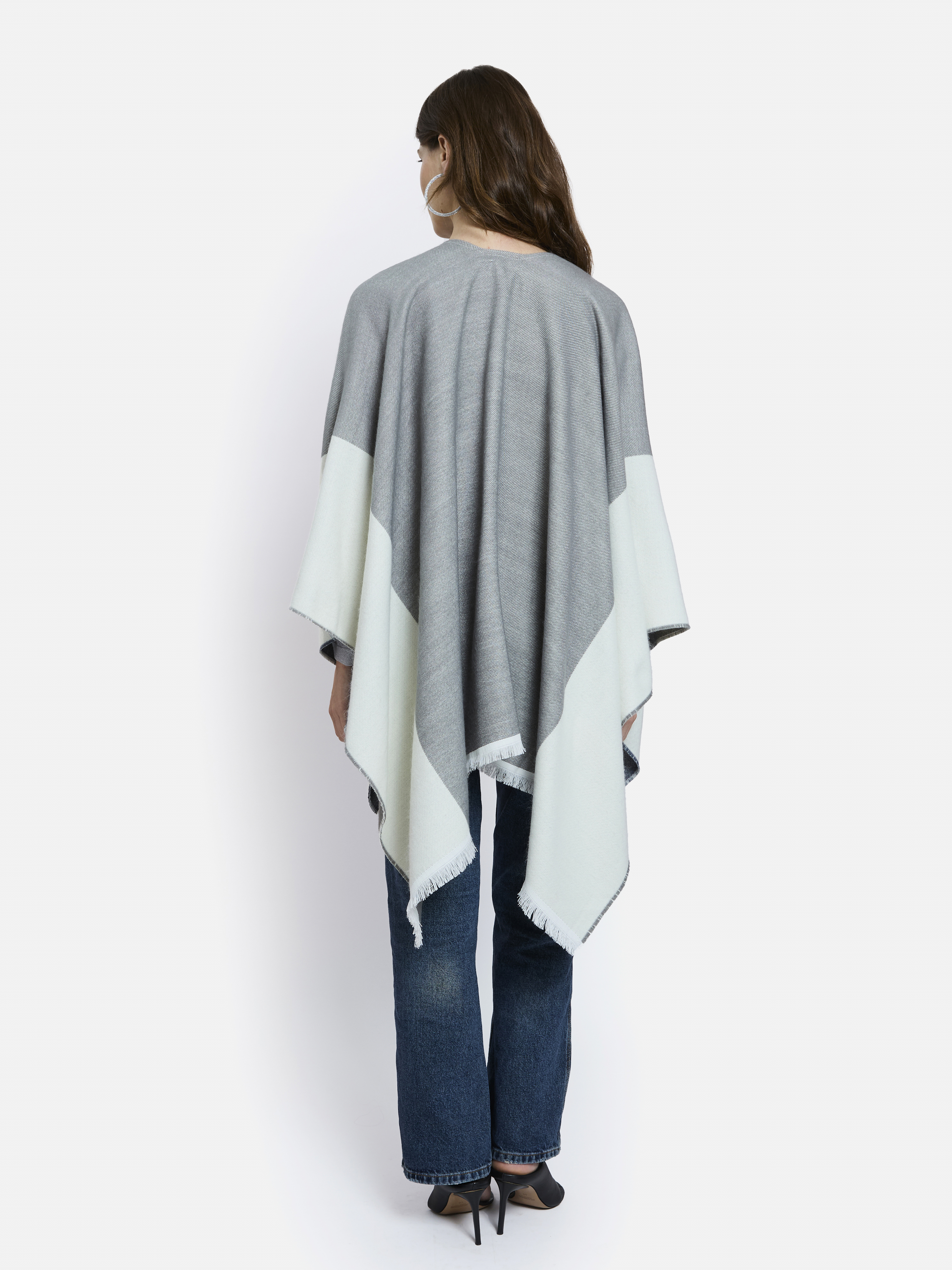 PONCHO VILLANDRY