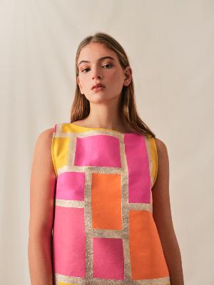 ROBE ESCALE