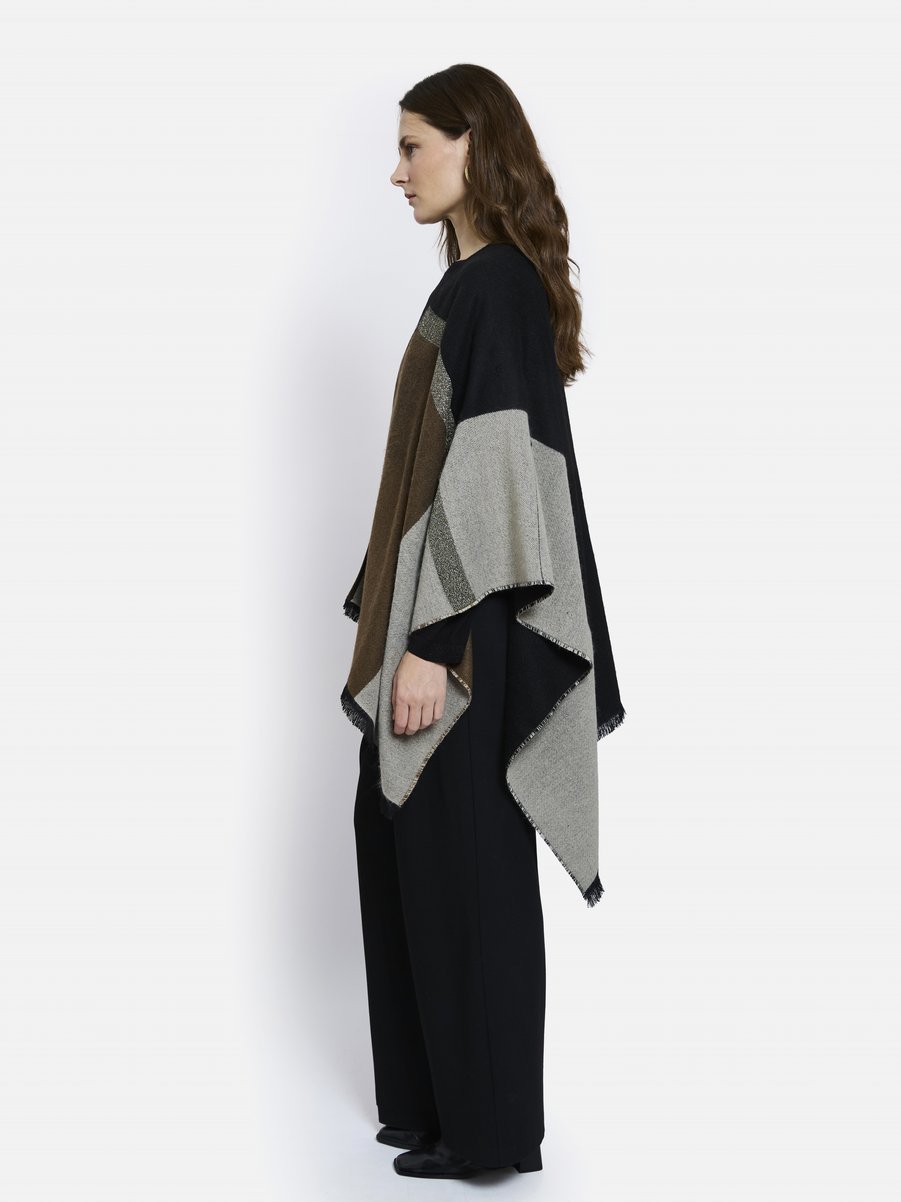 PONCHO VILLANDRY